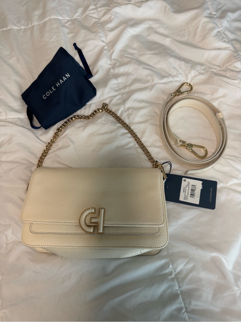 Cole Haan Cream Pebble Leather Shoulder Bag with Gold Chain